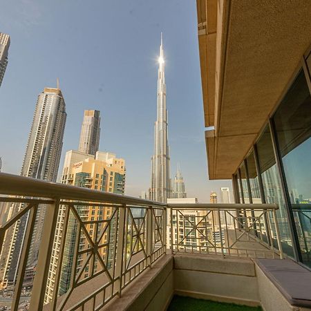 First Class 2Br With Full Burj Khalifa And Fountain View 두바이 외부 사진