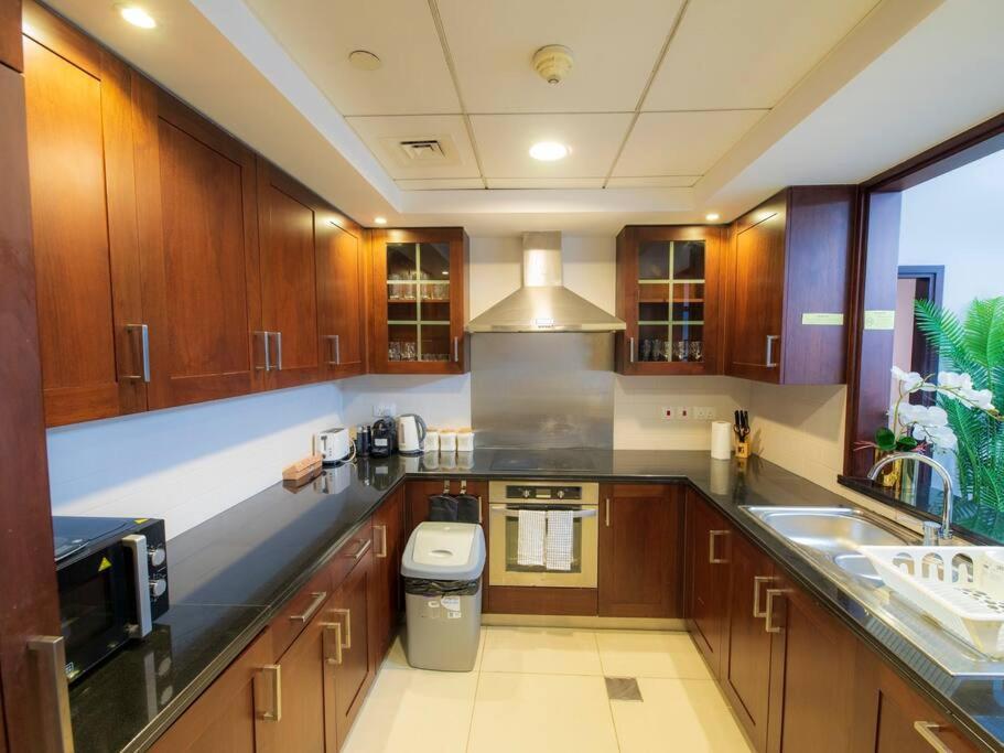 First Class 2Br With Full Burj Khalifa And Fountain View 두바이 외부 사진