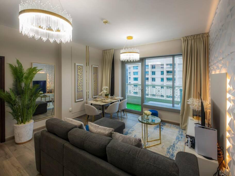 First Class 2Br With Full Burj Khalifa And Fountain View 두바이 외부 사진