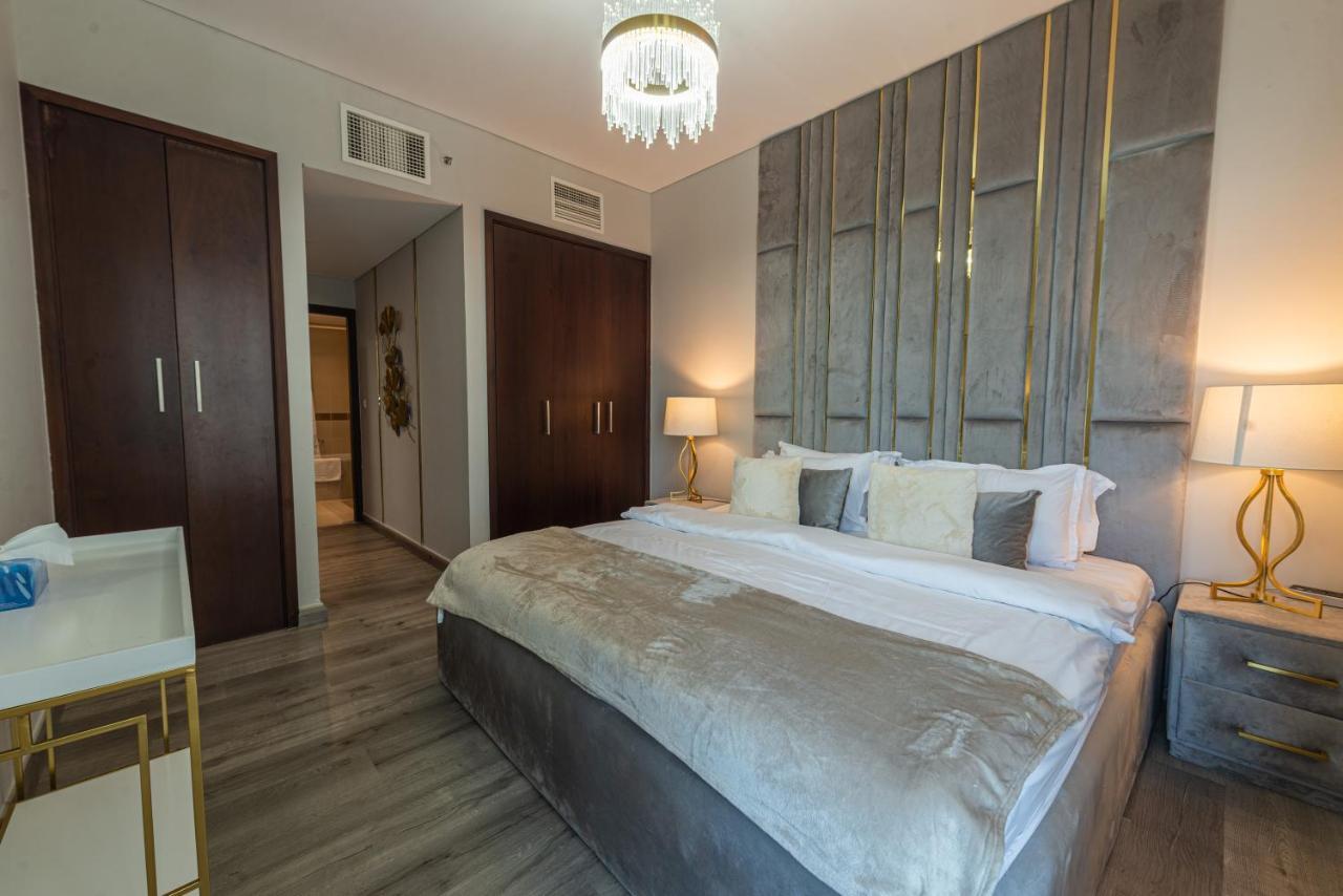 First Class 2Br With Full Burj Khalifa And Fountain View 두바이 외부 사진