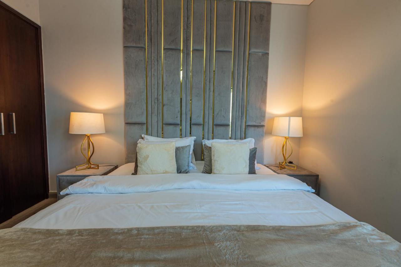 First Class 2Br With Full Burj Khalifa And Fountain View 두바이 외부 사진